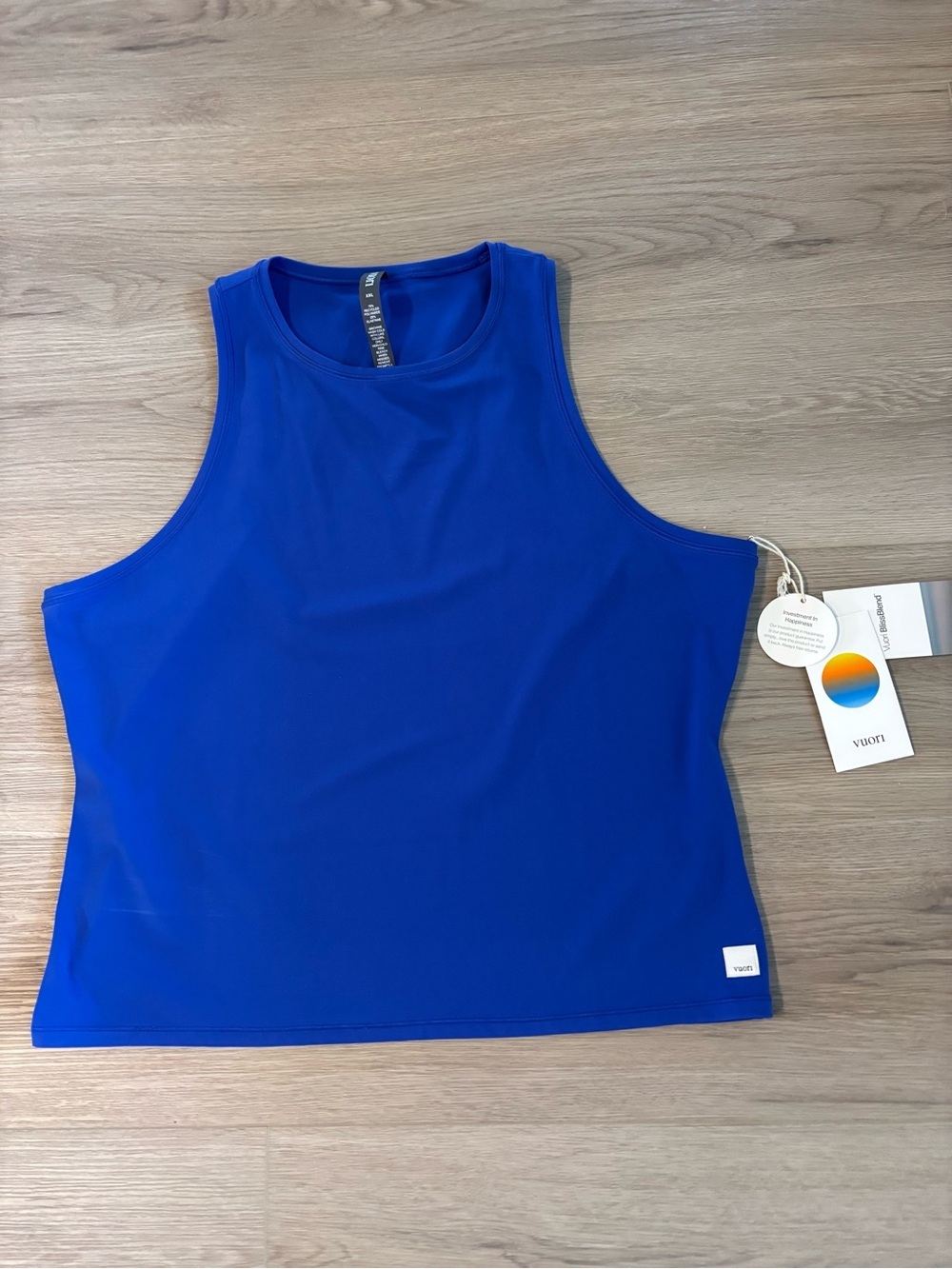 Vuori Tank Allthefeels Copenhagen Crew Tank Sold Out Online MSRP $68